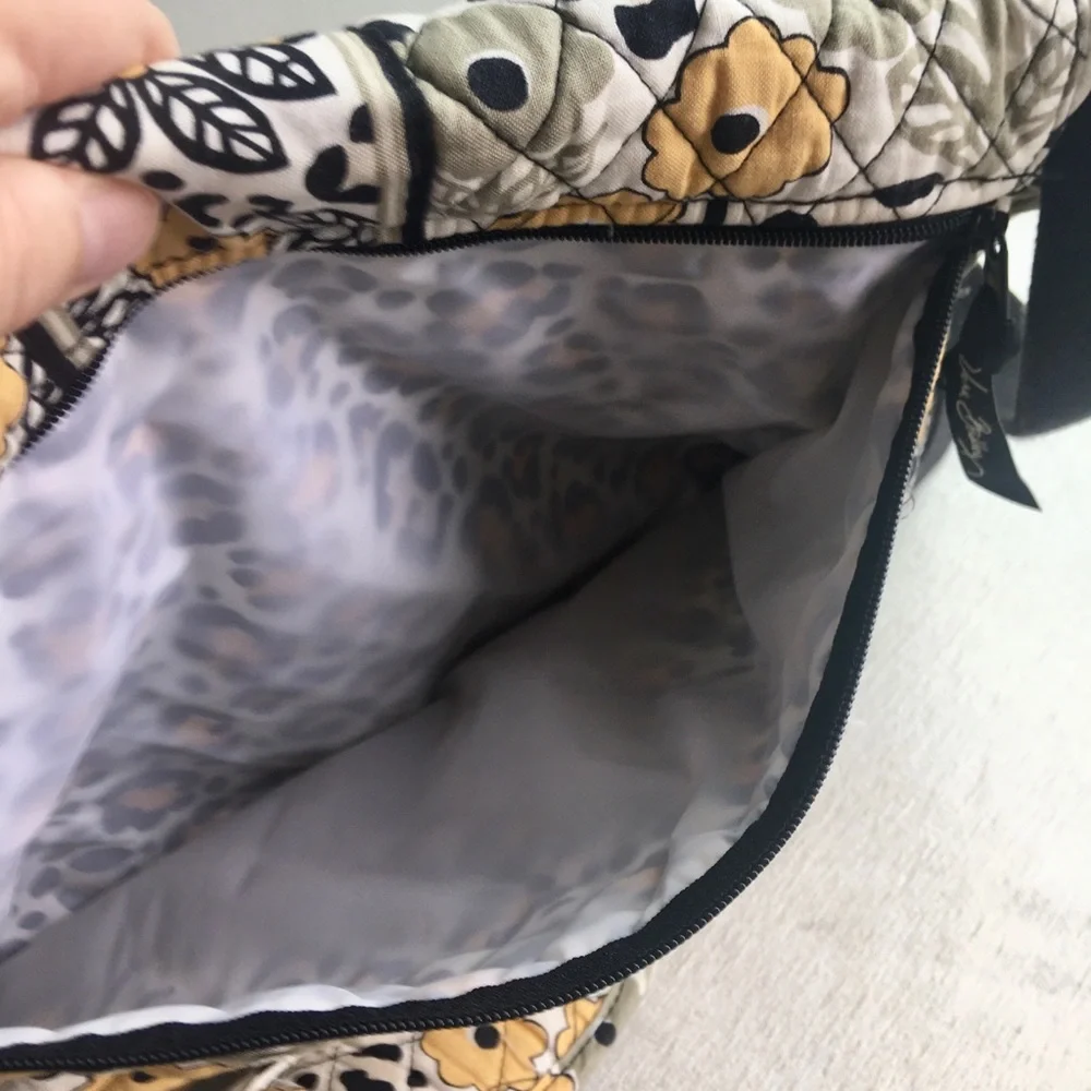 Vera Bradley beautiful floral