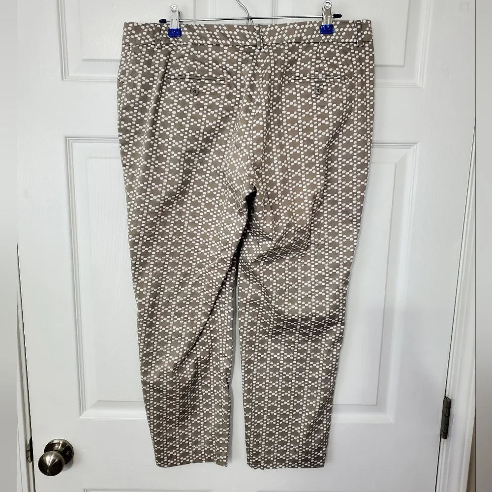 New Directions Geometric Ankle Pants