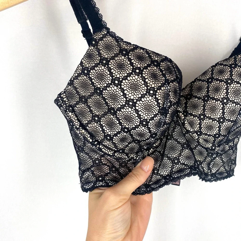 Victorias Secret lined demi