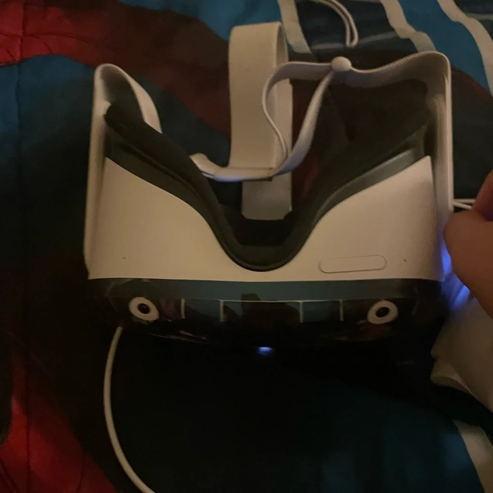 Oculus strap expanding