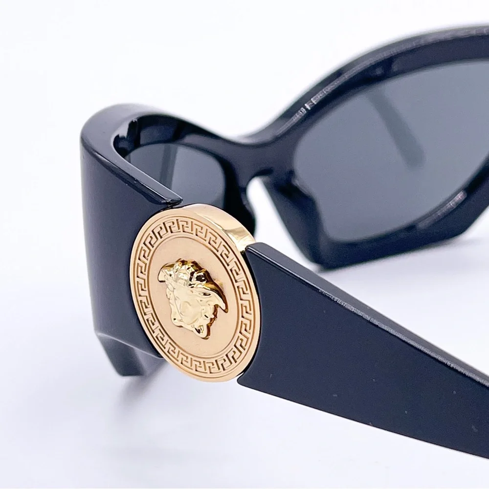Versace 100% new