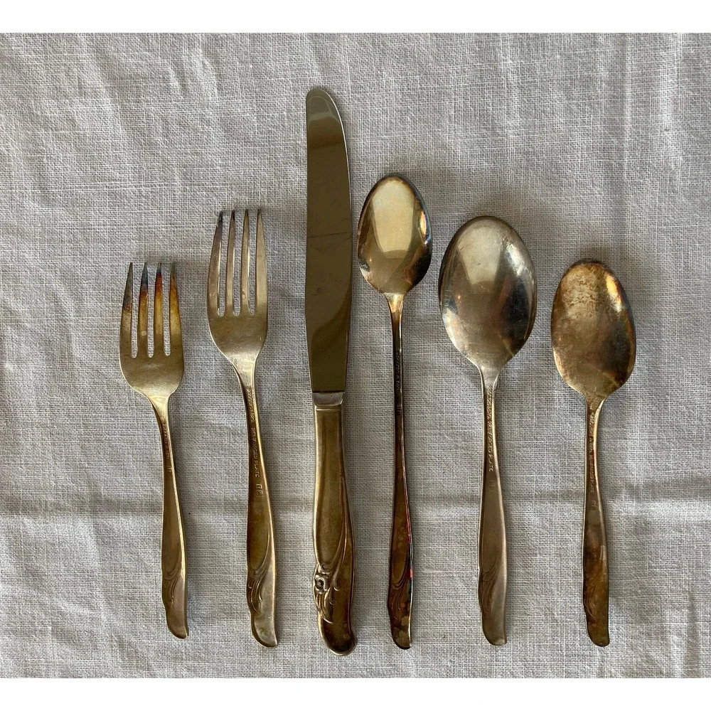 Wm. Rogers & Son good vintage