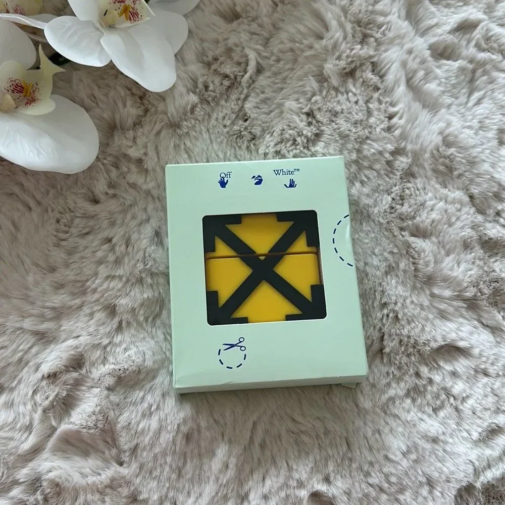 Off-White Arrow Logo Airpods Pro Case