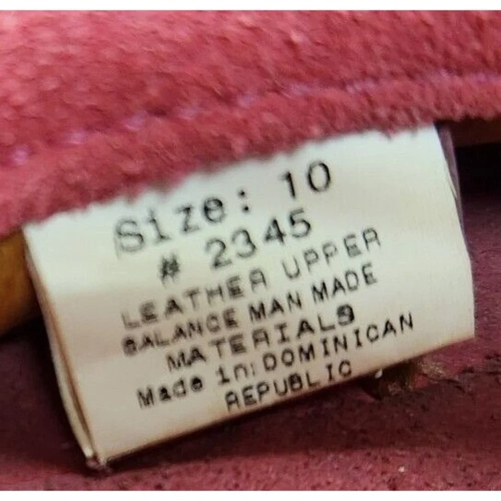 Minnetonka Moccasins Pink Leopard Print Shoes Leather Suede Kids Size 10 Girls