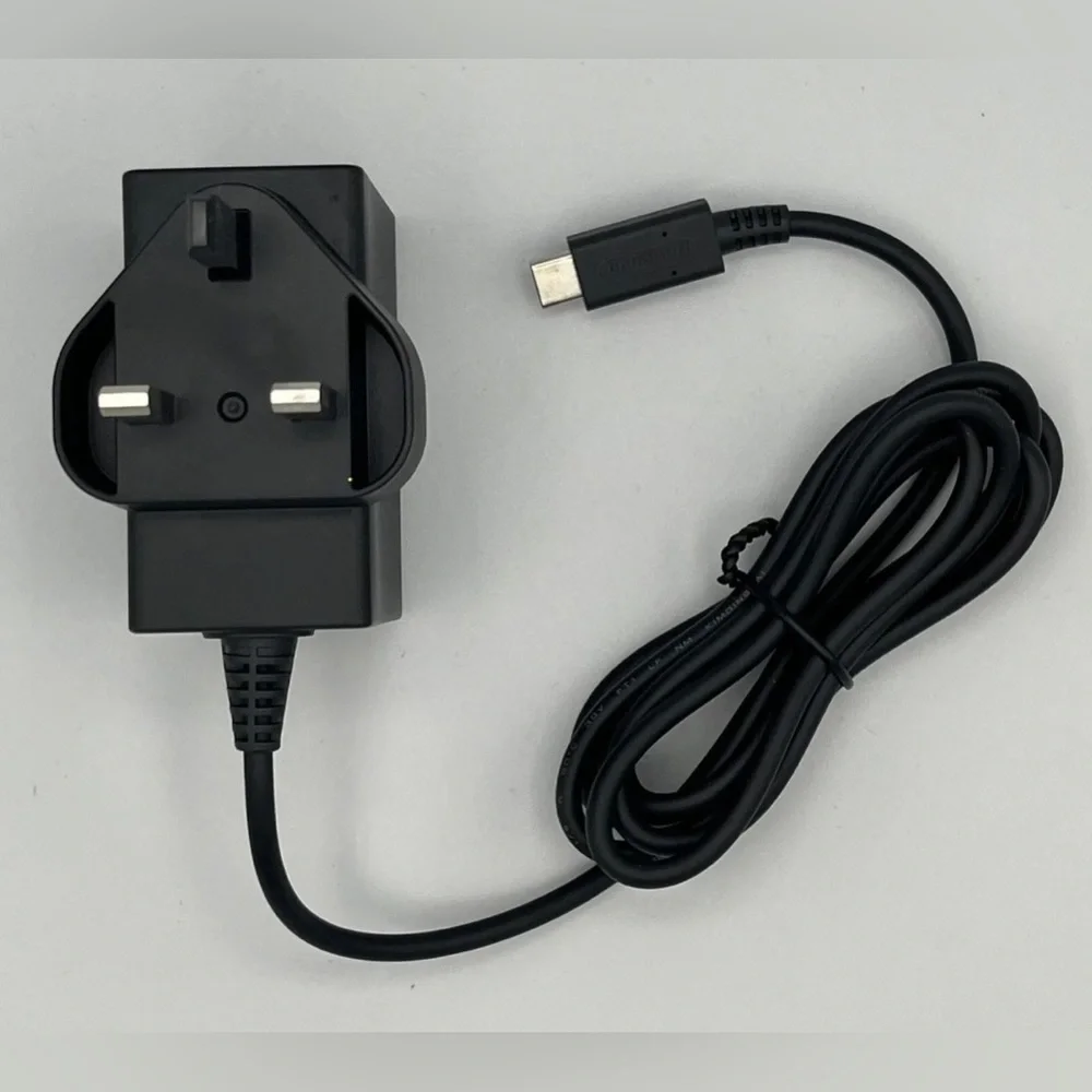NINTENDO Switch Power AC Adapter HAC-002 UK Version NEW