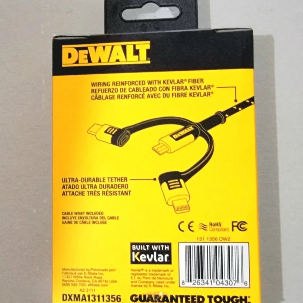 DEWALT Reinforced 3-in-1 Cable for Lightning, USB-C and Micro-USB