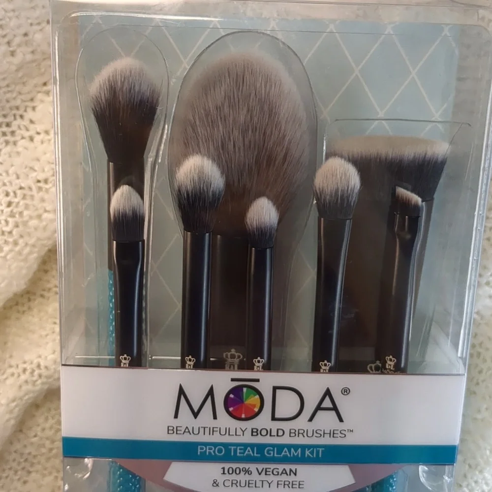 Moda moda® brush