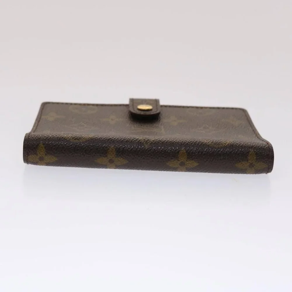 Louis Vuitton brand louis