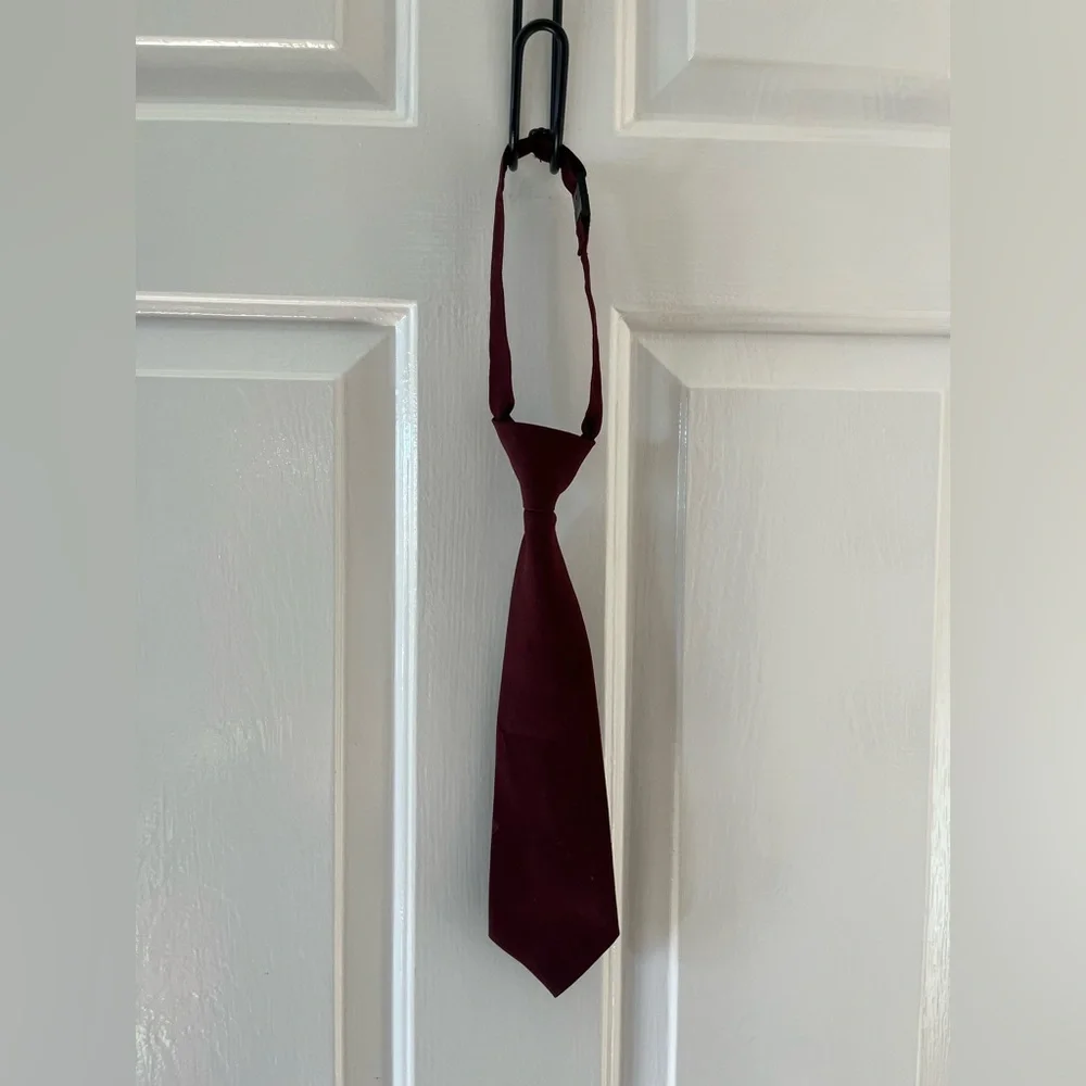 AFT kids adjustable bow tie 12 inches maroon colored