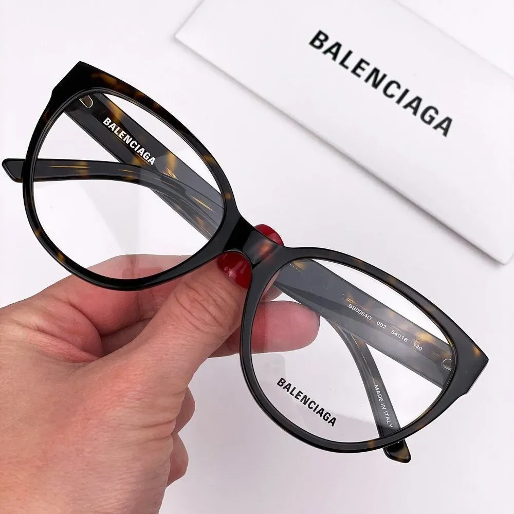 Balenciaga 🔥 everyday