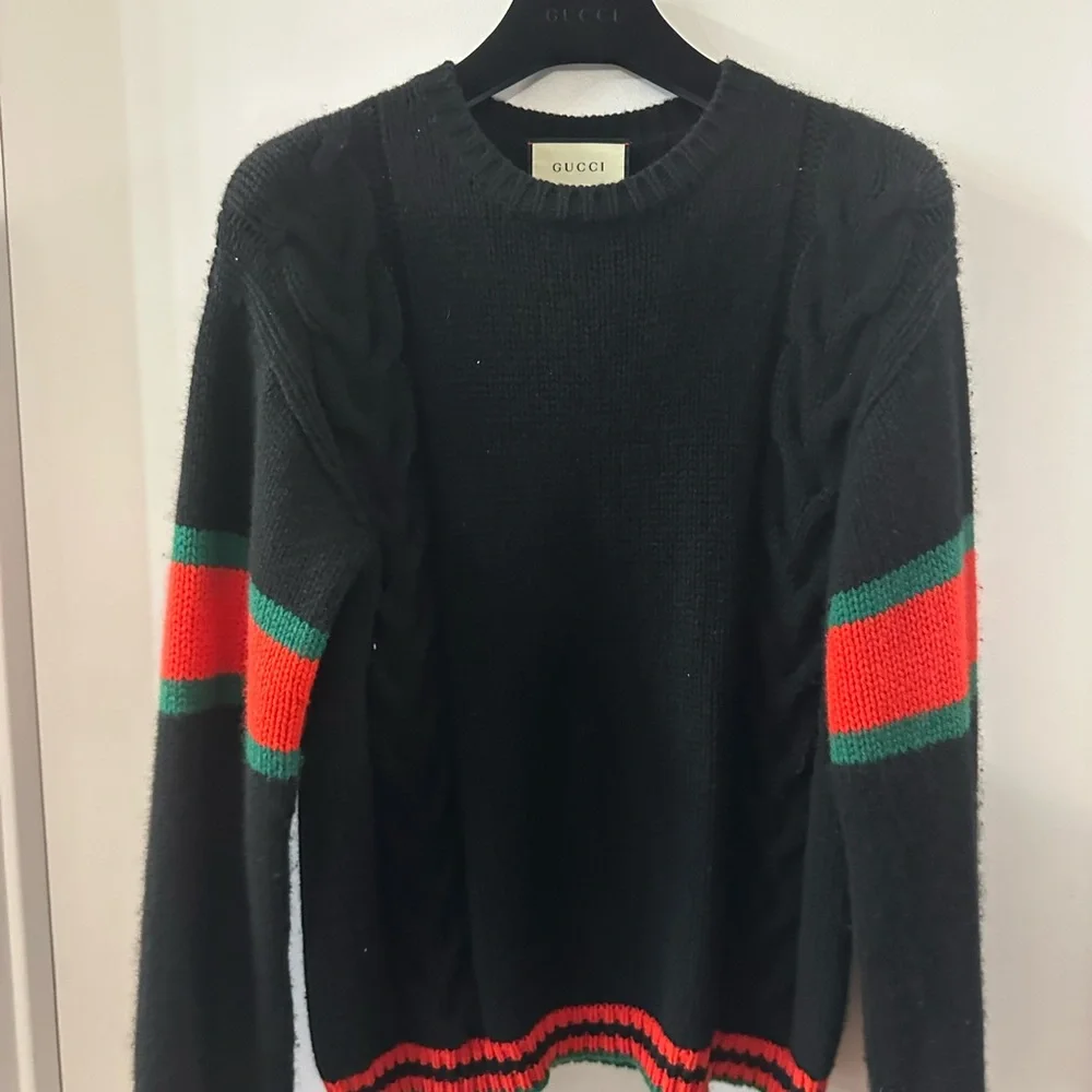 Gucci men black