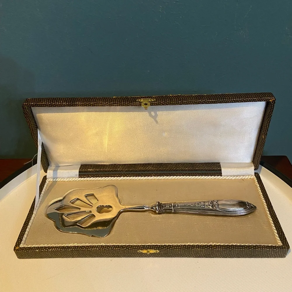 Vintage Pastry Cake Petit Four Server In Original Box