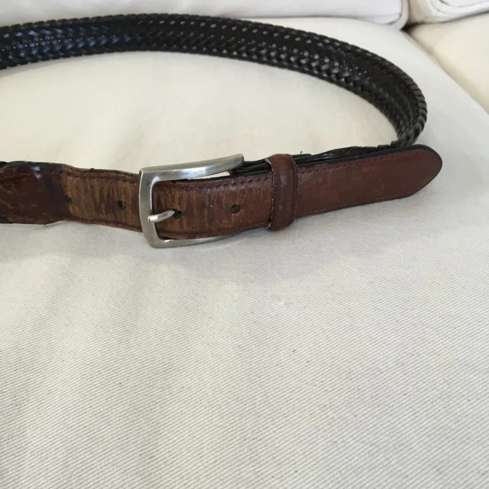 N/A dark brown