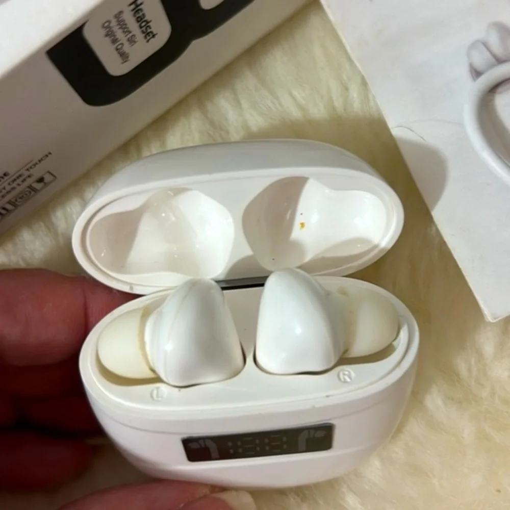 J 3 Pro charger excellent