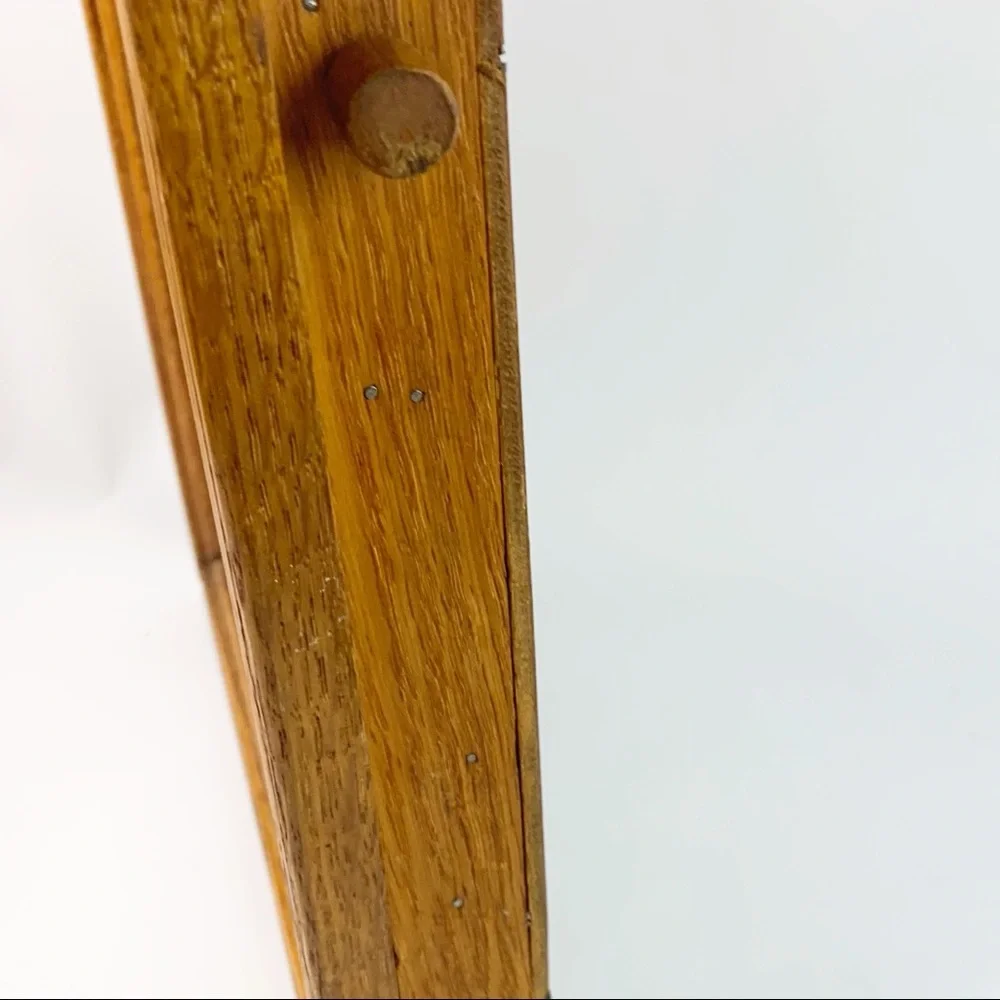 Vintage wood perpetual