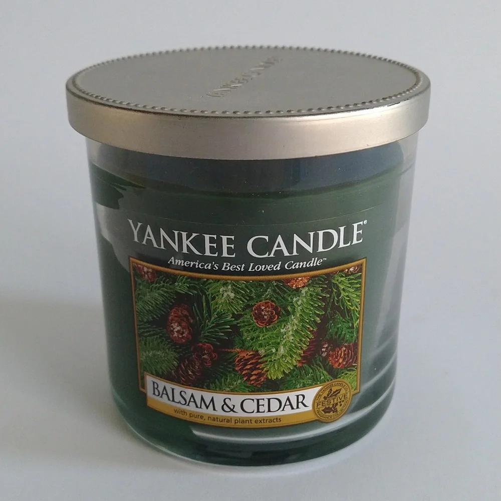 Yankee Candle Balsam & Cedar 7 oz