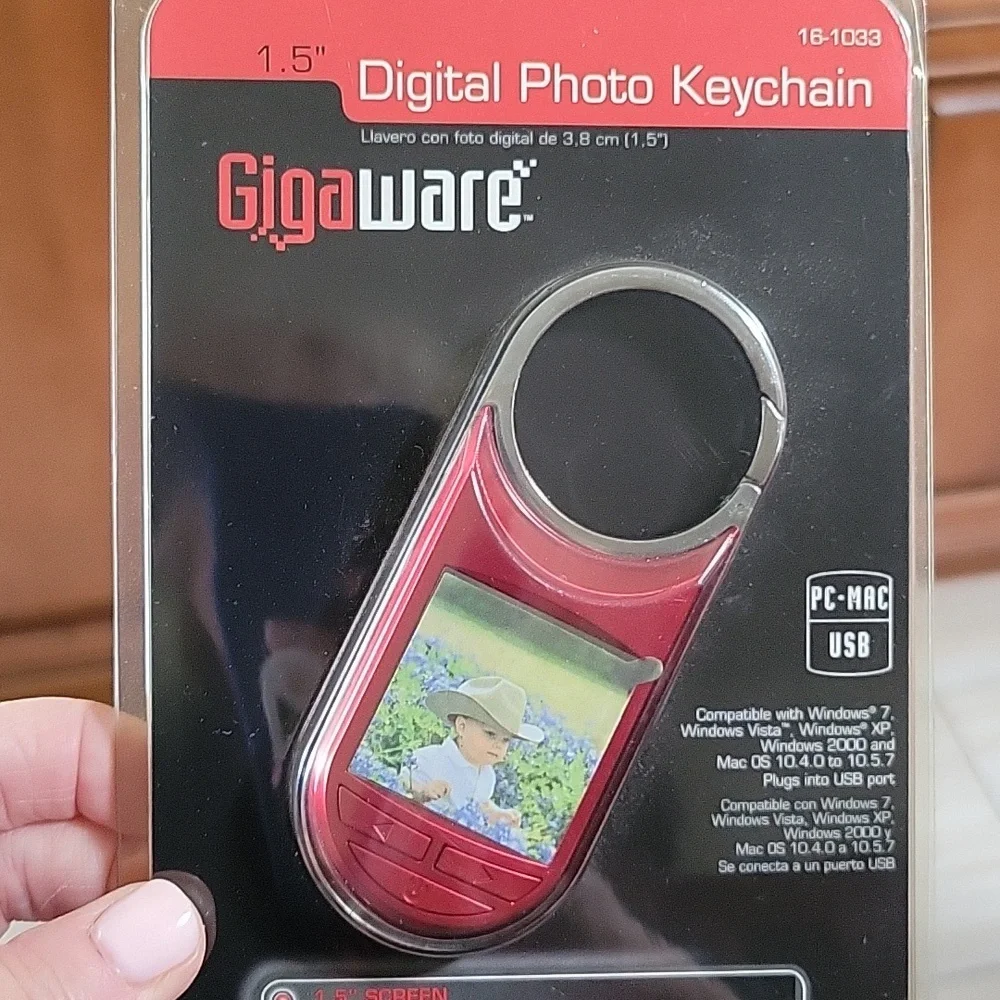 Digital photo Keychain