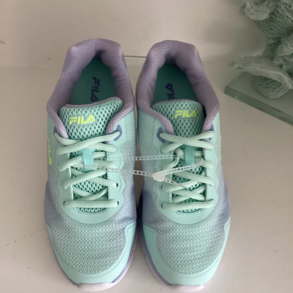 FILA nwt aqua