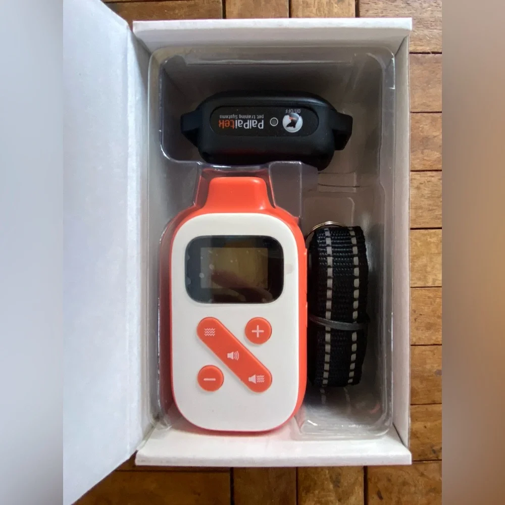 Vibrating Dog Training Collar Rechargeable New In Box
