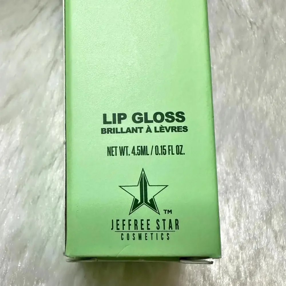 Jeffree Star gloss trades brand