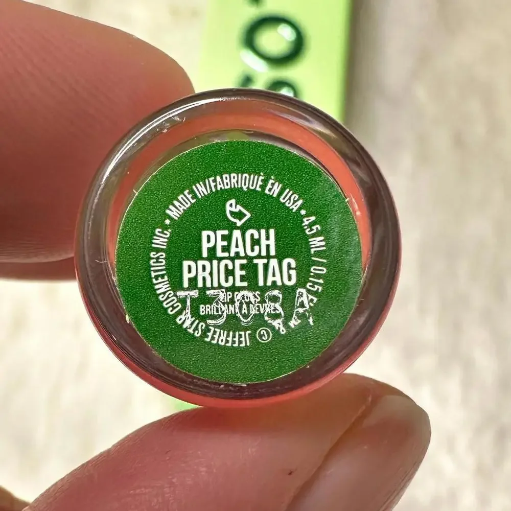 Jeffree Star touch slight size