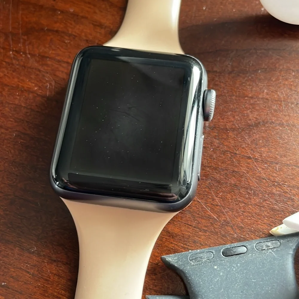 Apple series red