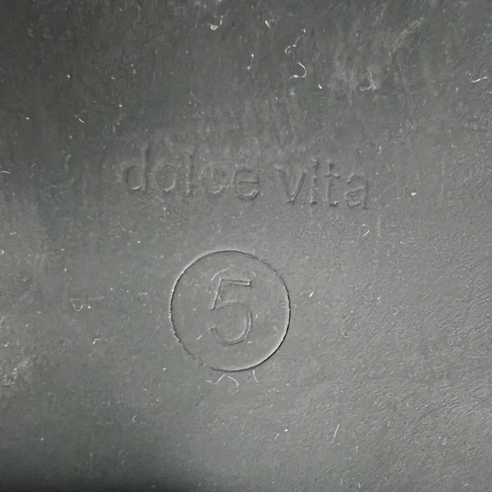 Dolce Vita brand dolce