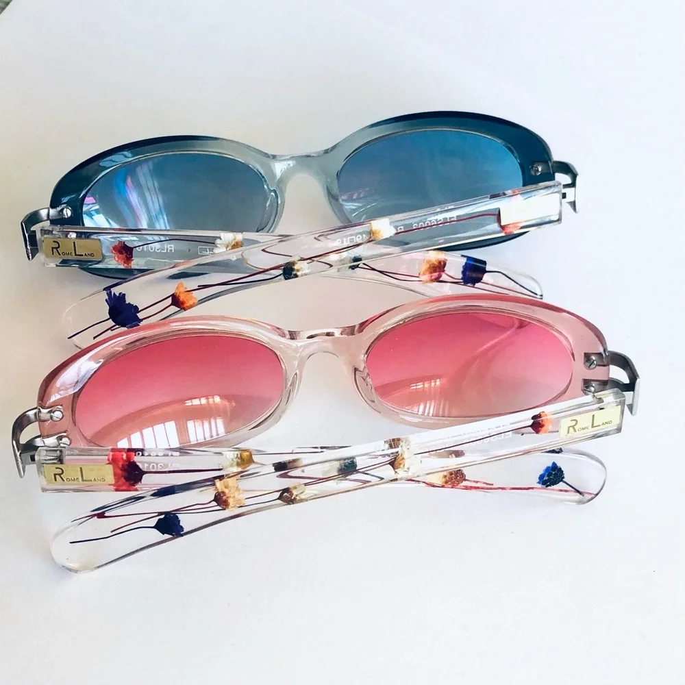 Rome Land glasses color
