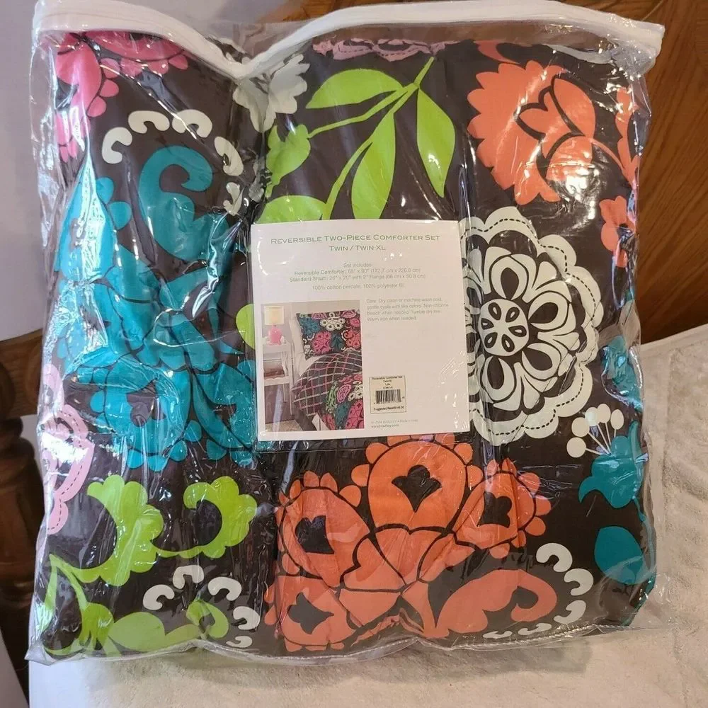 Vera Bradley nwt vera