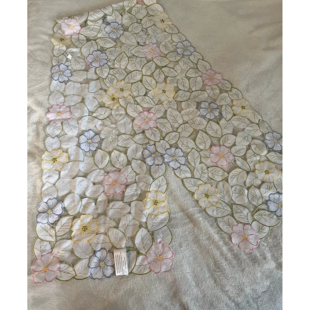 Spring Sam Hedeya Table Runner pastel flowers 70” long