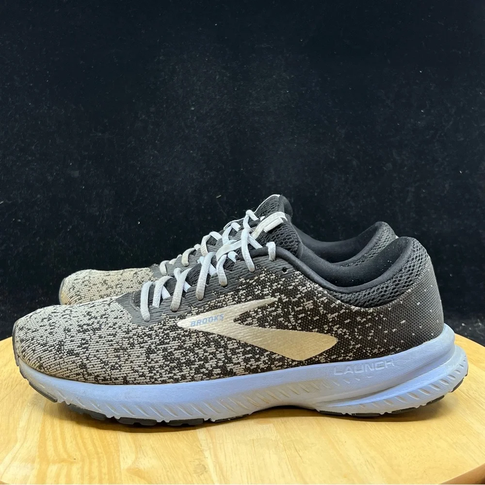 Brooks launch women’s