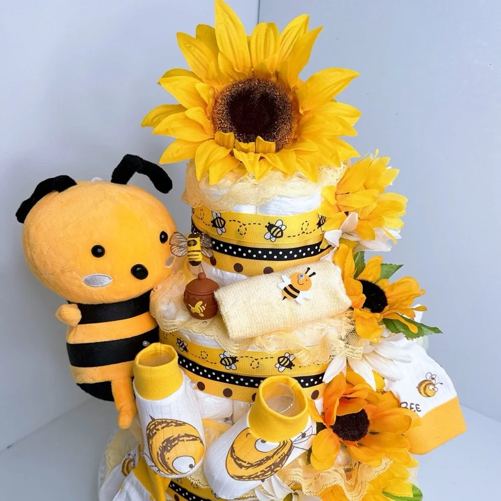 Bee Diaper Cake, Bee Baby Shower Gift