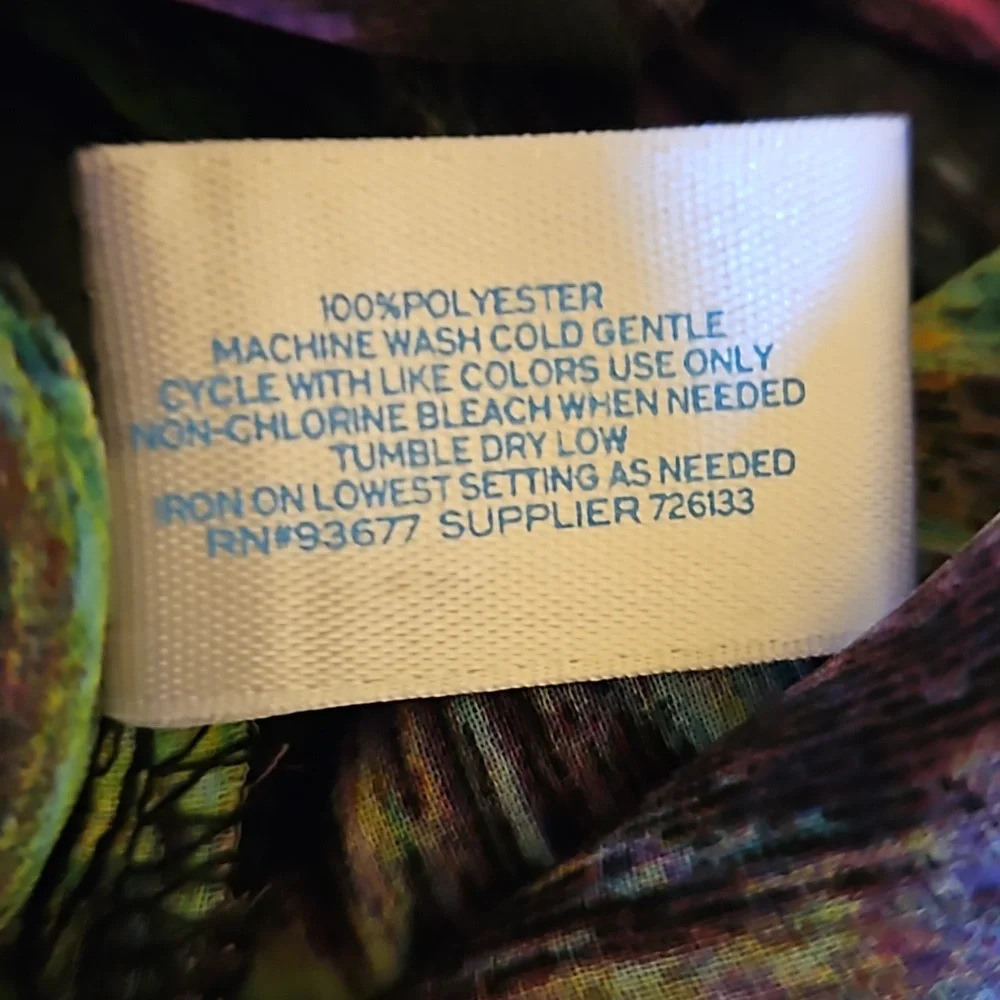 L AMOUR size medium