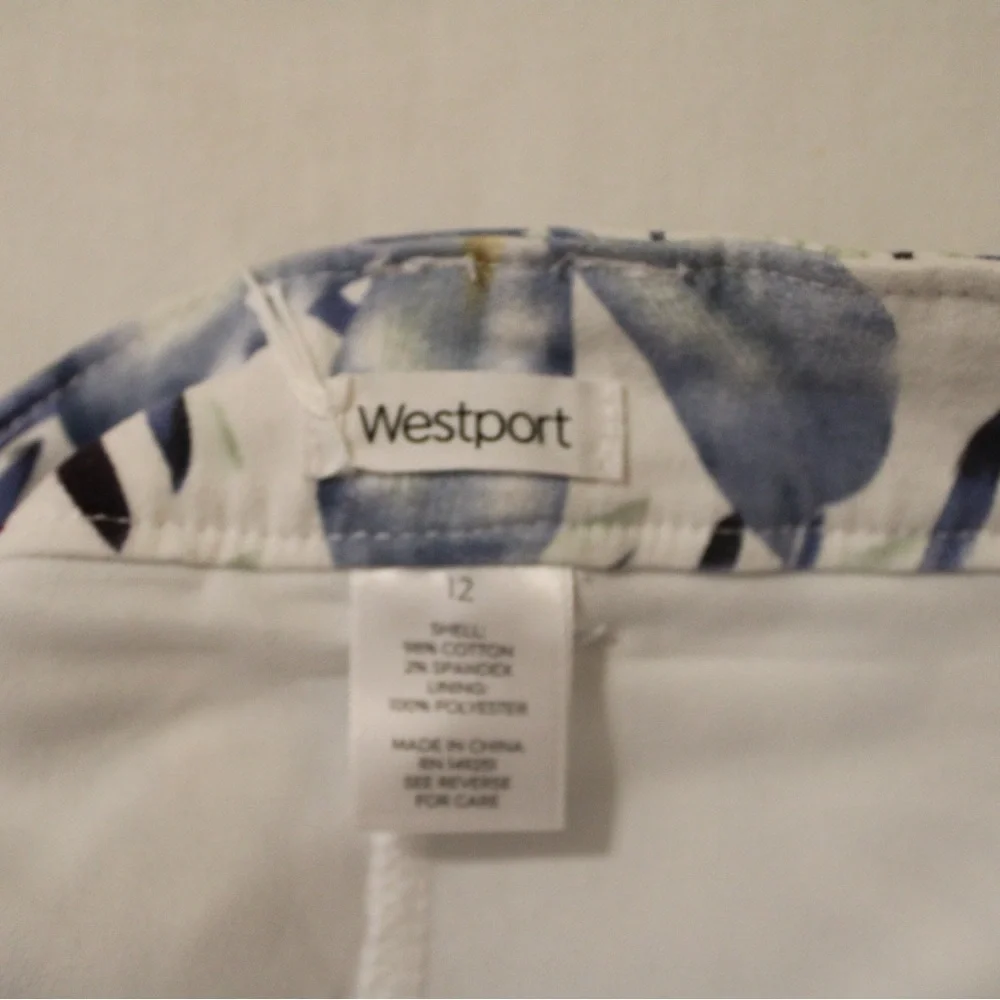 Westport skirt attached
