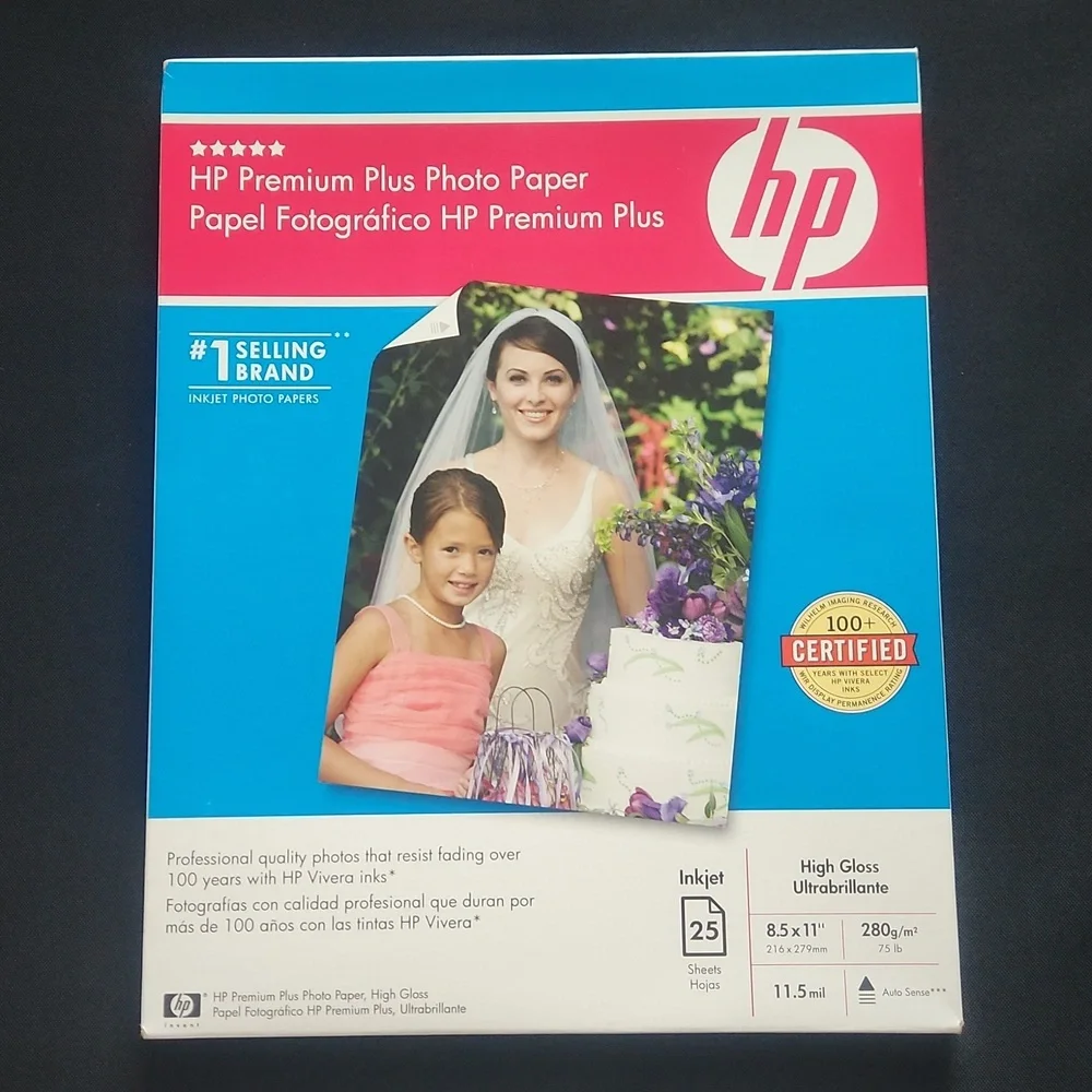 HP Premium Plus Photo Paper NWT