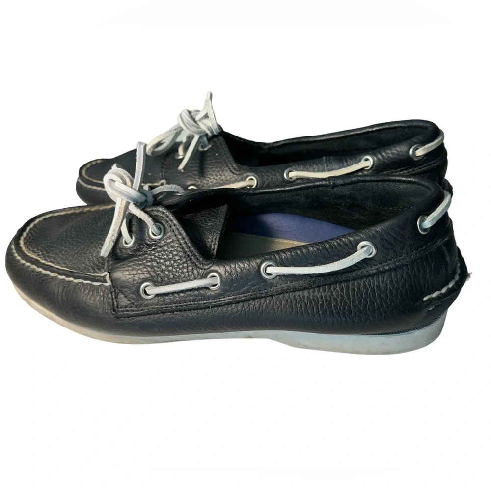 Vintage G.H. Bass & Co Black & White Leather Boat Shoes Men’s 10M MINTY