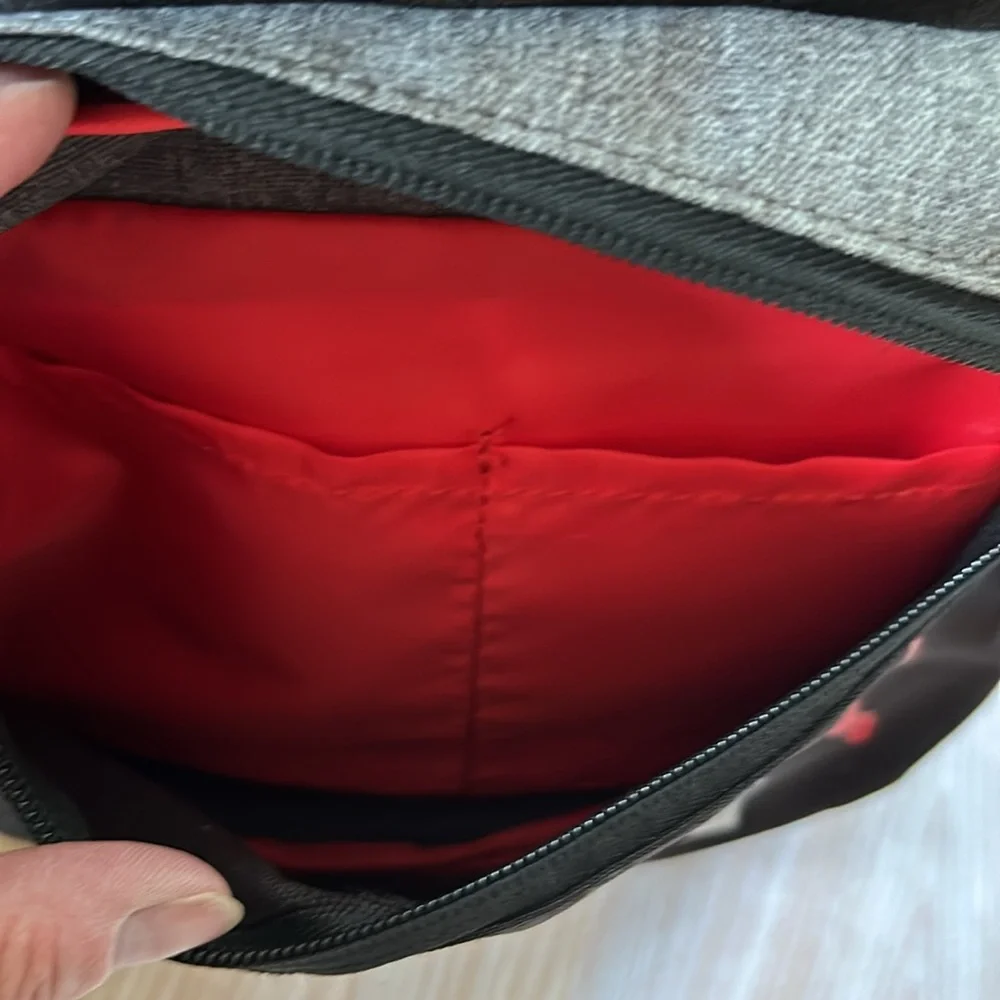 Puma backpack measures