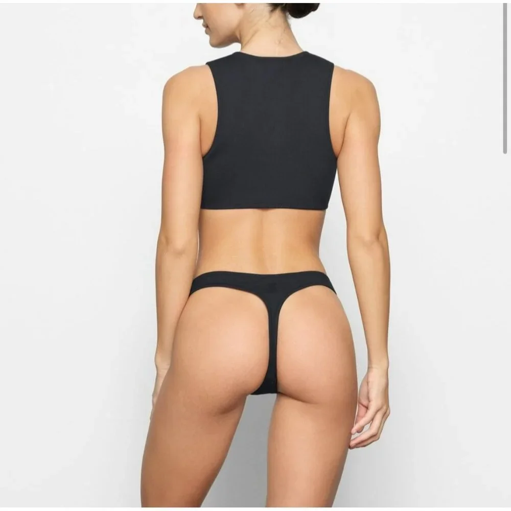 SKIMS nwt sport