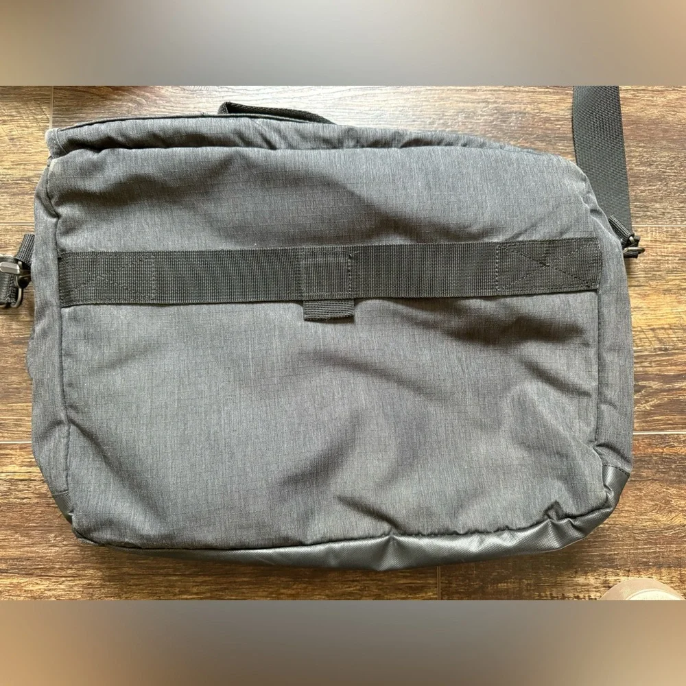 Samsonite travel computer