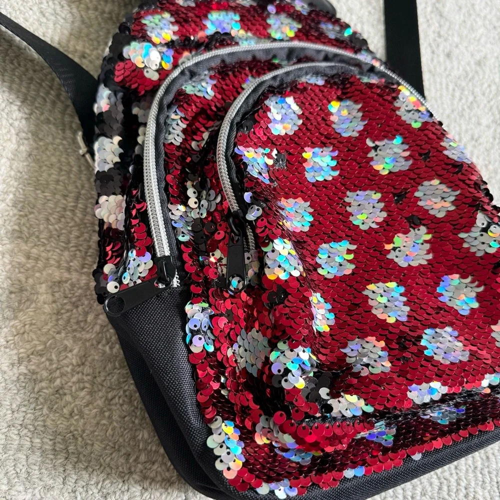 Disney excellent reversible