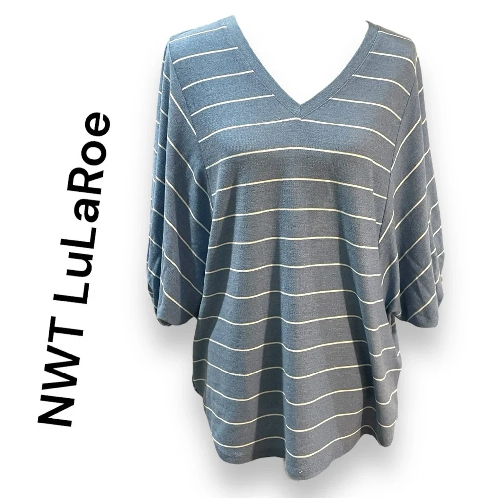 NWT LuLaRoe Renee Top