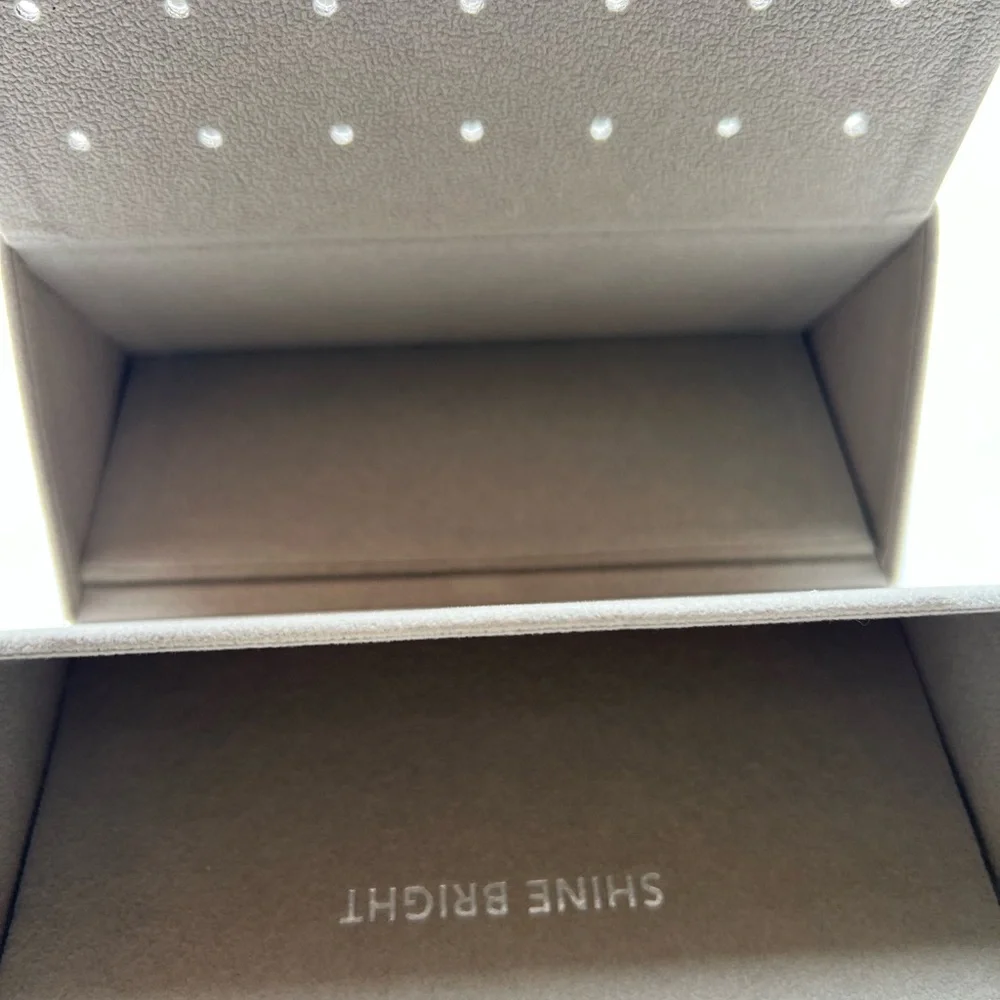 N/A slots holds