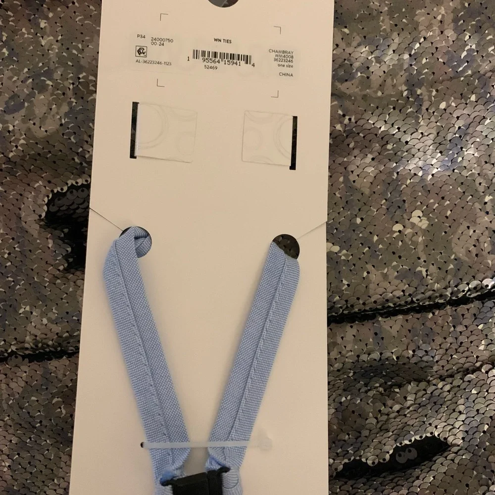 N/A nwt tie