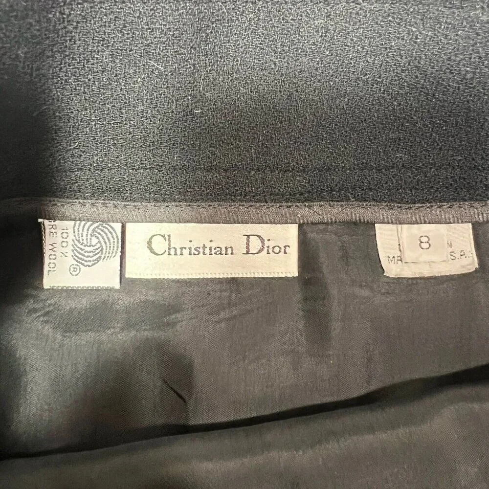 Dior please look
