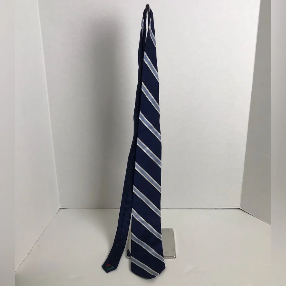 Tommy Hilfiger pre owned