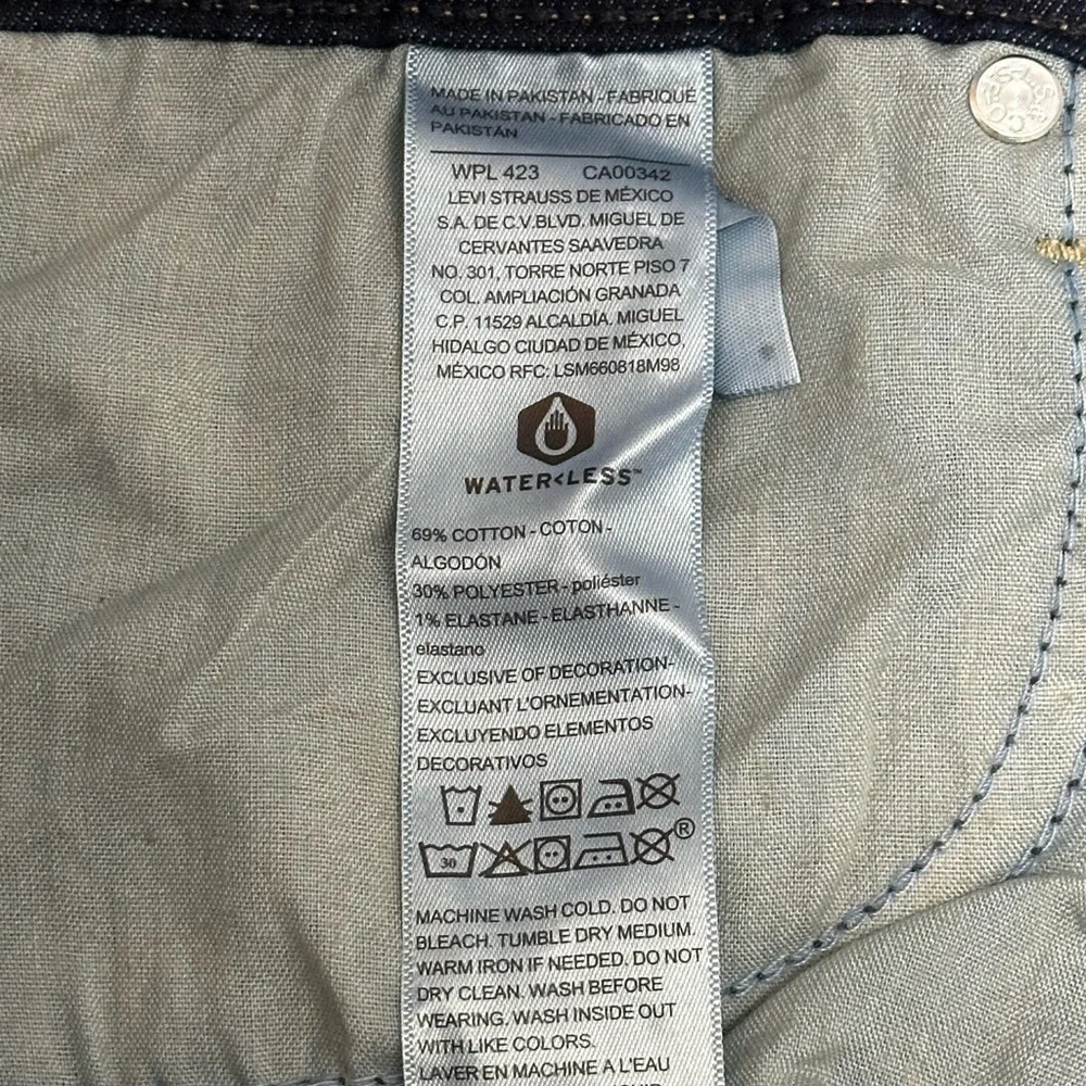Levis nwt new