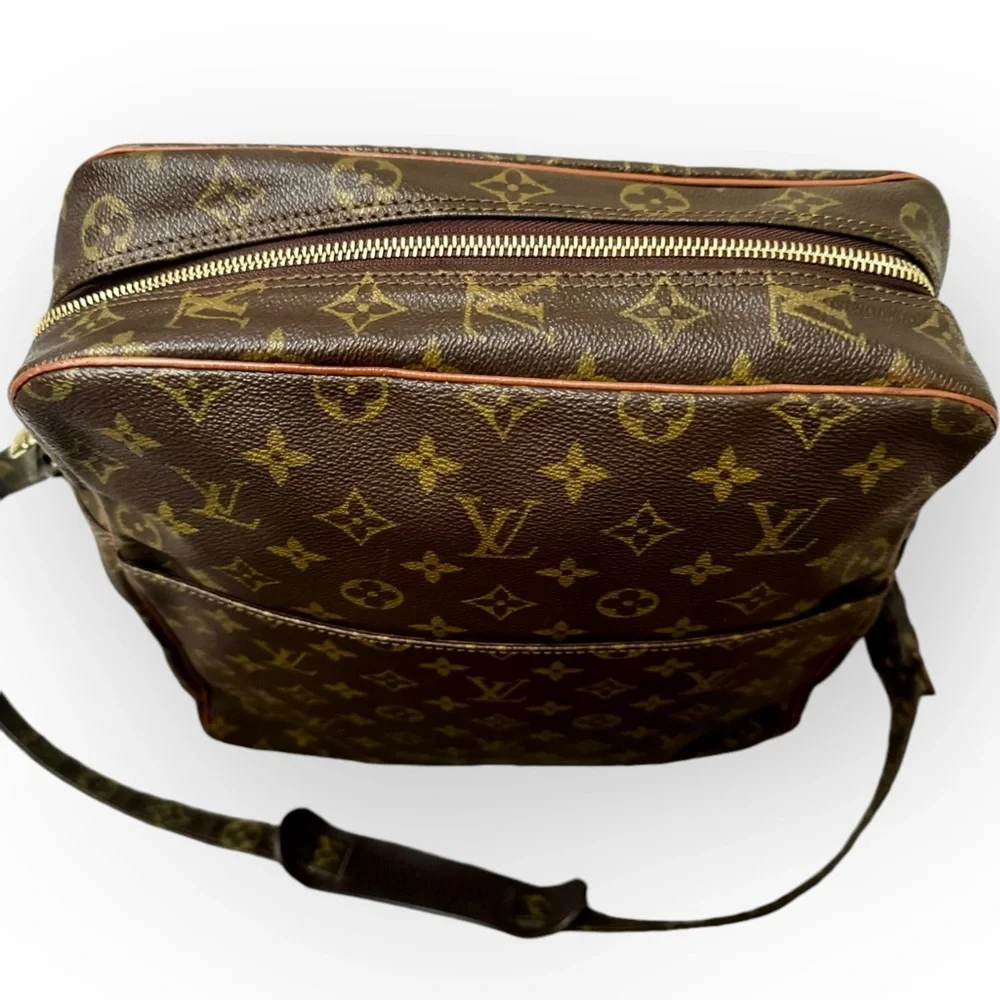 Louis Vuitton authentic louis
