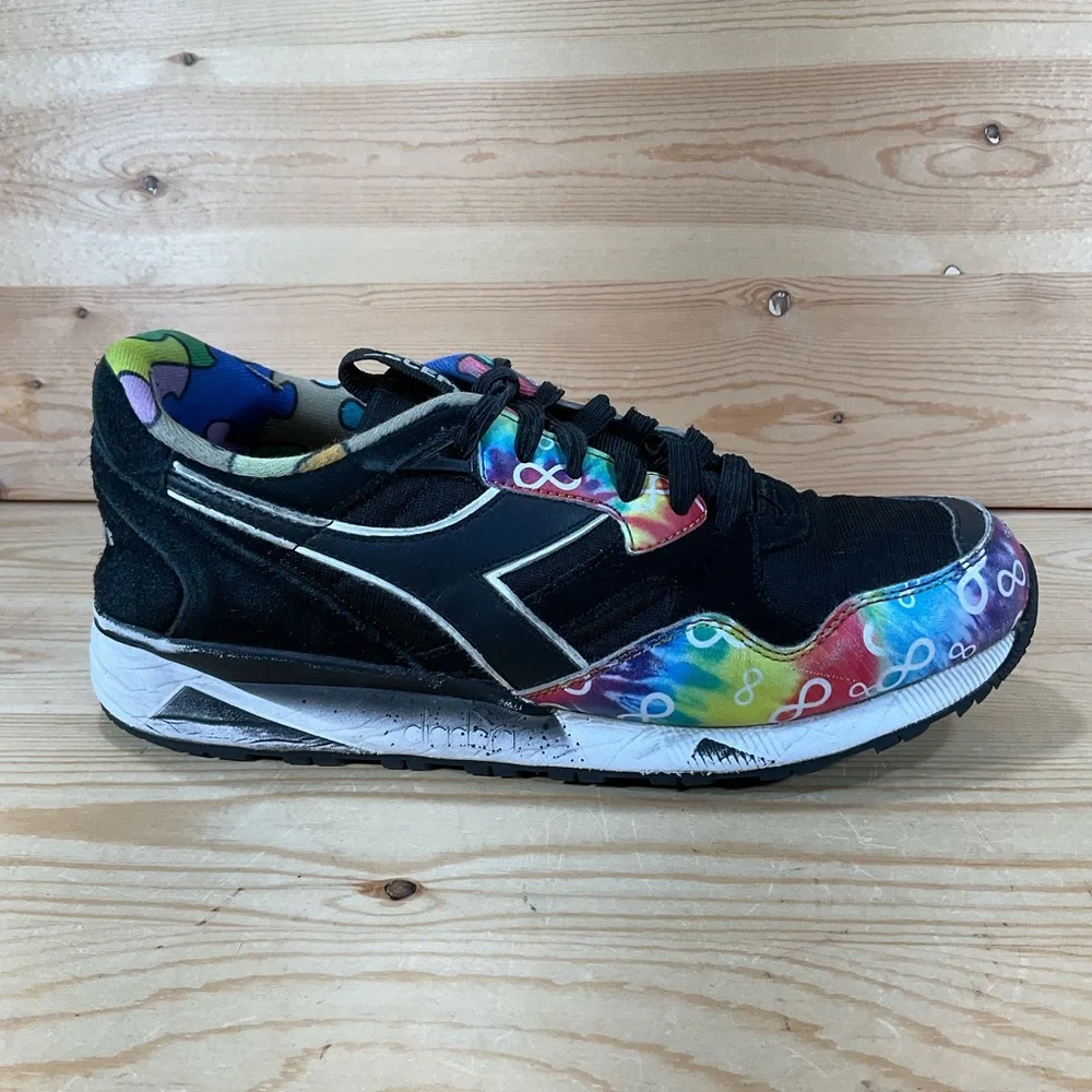 Diadora sarath ton