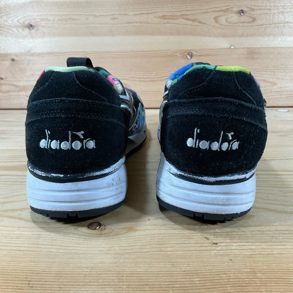 Diadora sarath ton