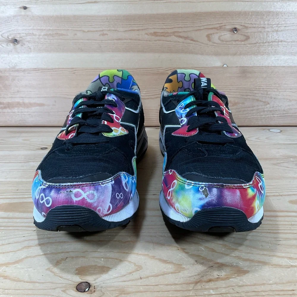 Diadora sarath ton